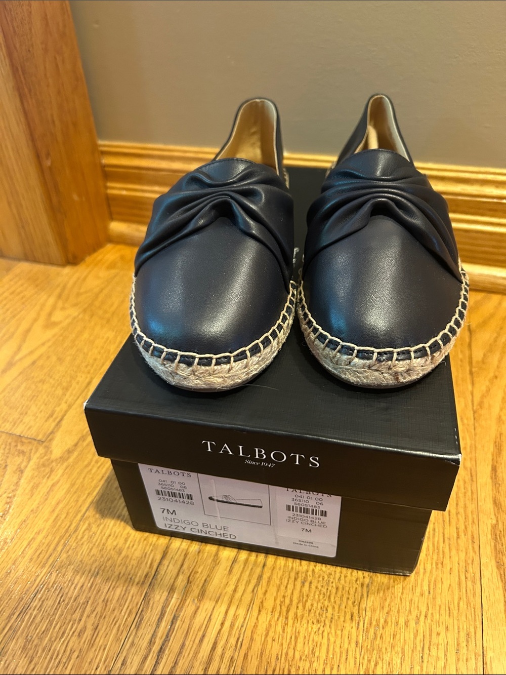 Talbots Blue Faux Leather Flats